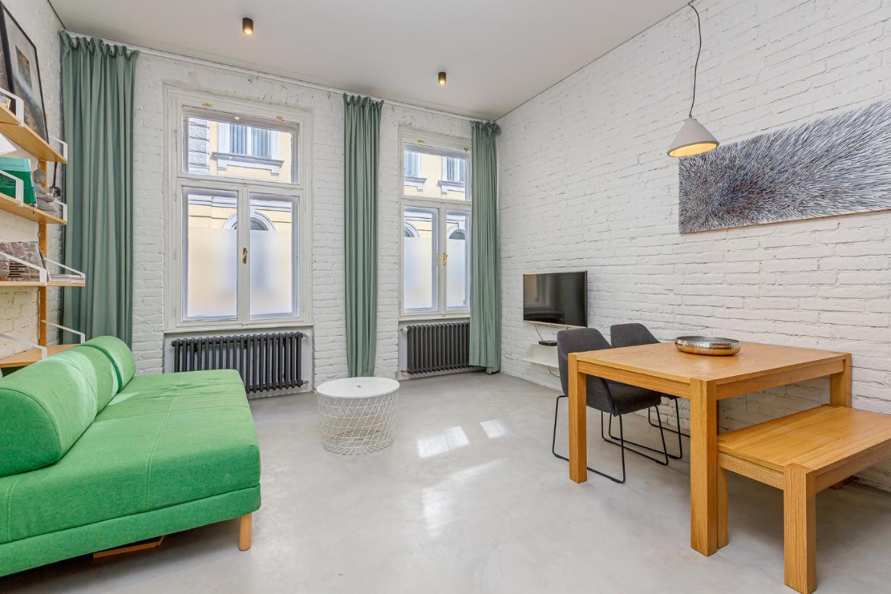 Krasny Byt V Historickom Centre Bratislavy Bratislava Luaran gambar